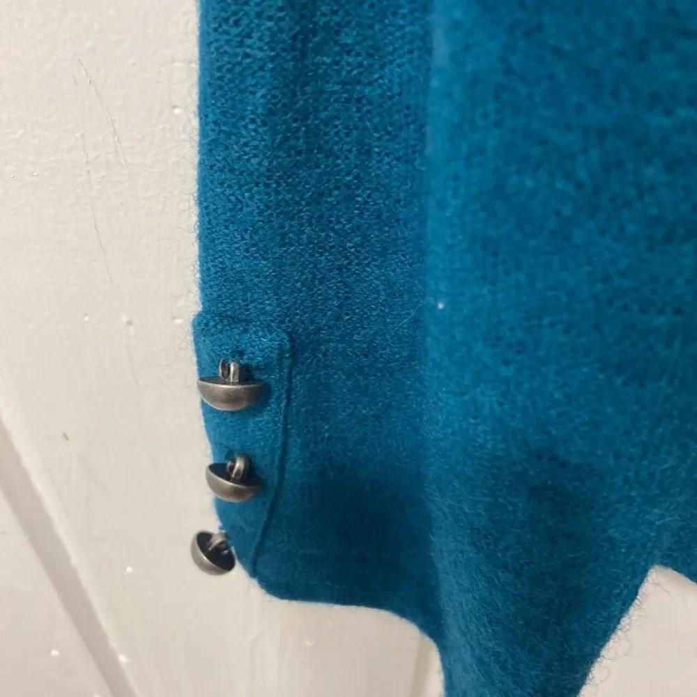 Blue green‎ jacket with ruffle and brass looking buttons - Picture 5 of 8